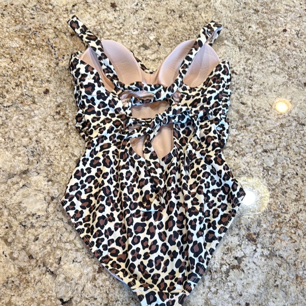 Kona Sol •  Leopard Print One Piece Swimsuit • Size Large - Picture 3 of 8
